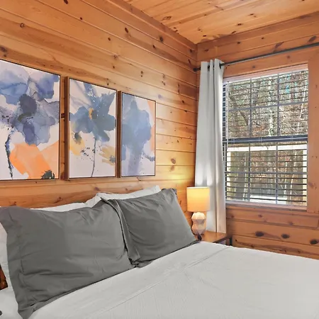 Firefly Lodge - Cozy 4 Bedroom Cabin Minutes To Helen Sautee Nacoochee Exterior photo