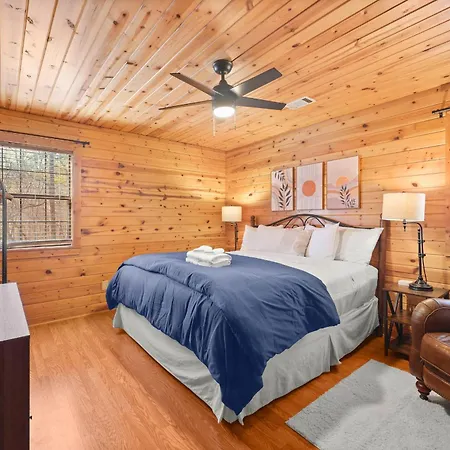 Firefly Lodge - Cozy 4 Bedroom Cabin Minutes To Helen Sautee Nacoochee Exterior photo