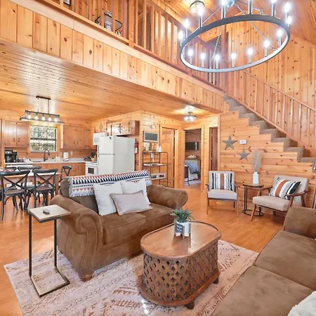 Firefly Lodge - Cozy 4 Bedroom Cabin Minutes To Helen Sautee Nacoochee Exterior photo